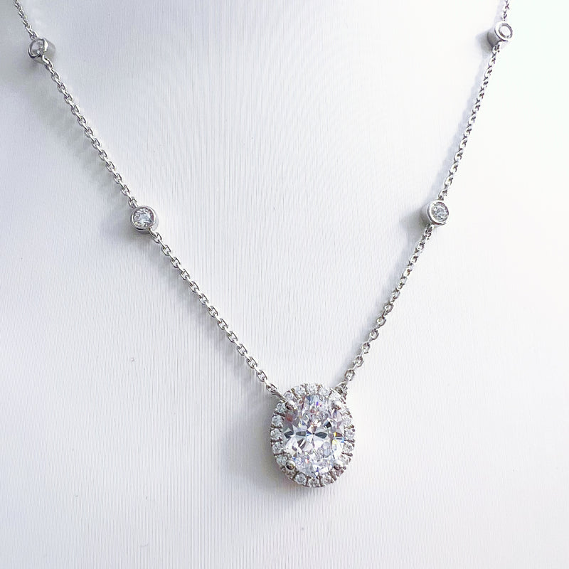 OVAL HALO Necklace (JN054)