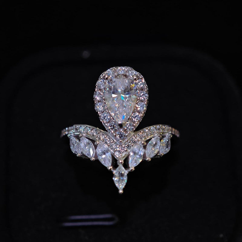 PEAR HALO  PAVE MOISSANITE SILVER (JRM129)