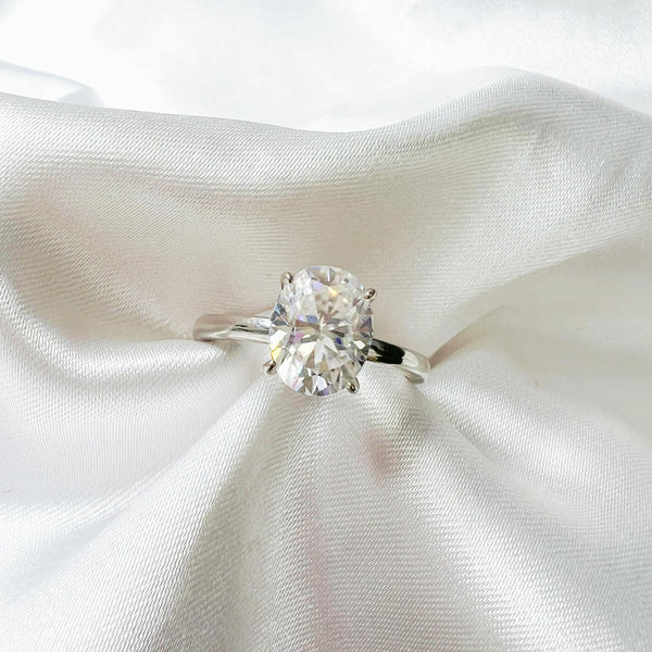 2CT 鵝蛋莫桑鑽戒指Moissanite Ring (JRM124)