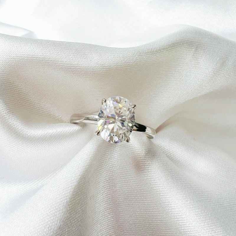 2CT 鵝蛋莫桑鑽戒指Moissanite Ring (JRM124)
