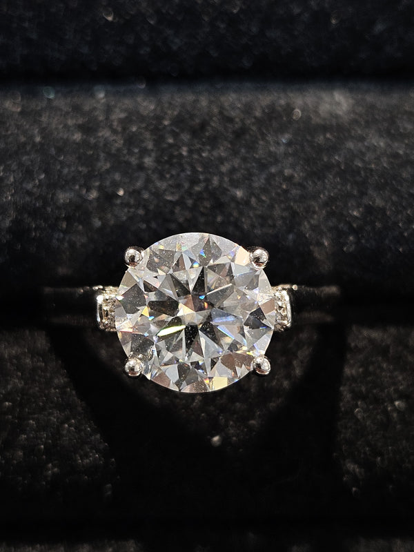 2.8CT Moissanite Ring (JRM055)