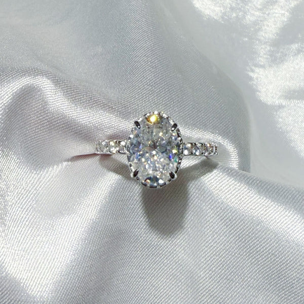 OVAL HALO  PAVE MOISSANITE SILVER (JRM078)