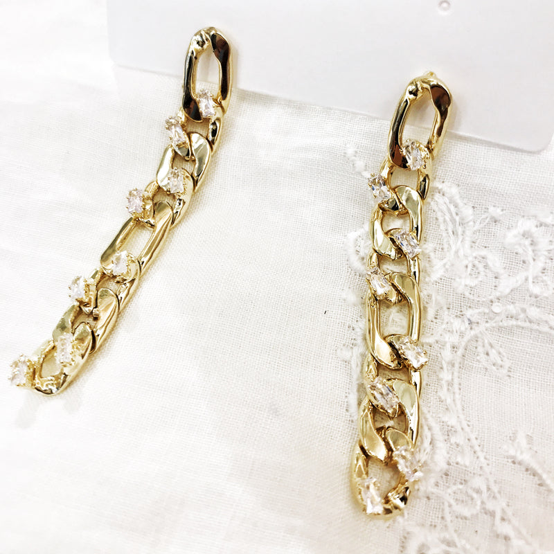 Chic Earrings (CE169)