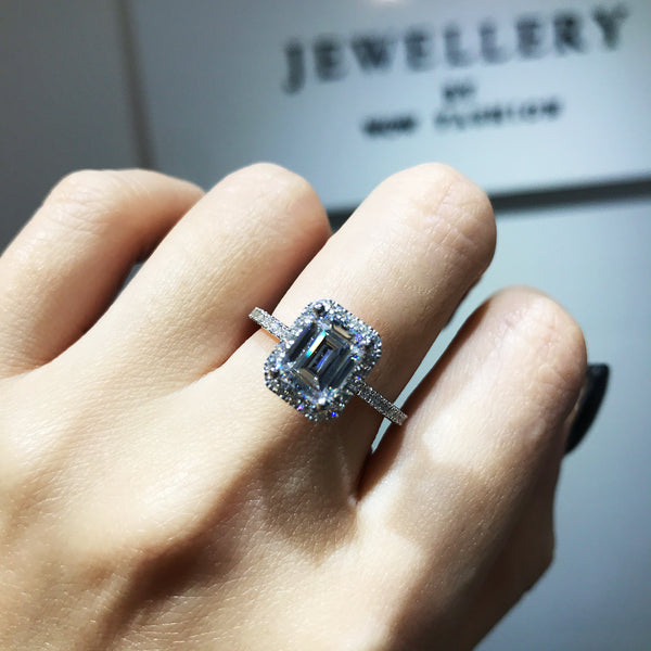 2CT Emerald halo pave ring  2ka 光環雷恩石戒指 (JR107)