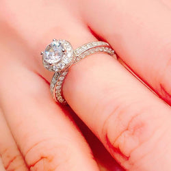 Halo Setting Invisible Solitaire Ring 包邊光環碎鑽戒指 (JR033)