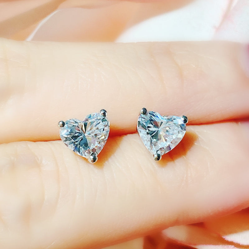 Silver Moissanite Lovely Fat Heart Cut Earrings (JEM023) ORDER