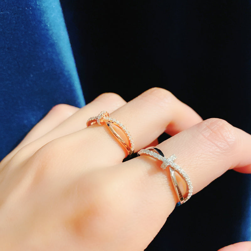 Laura Ribbon Pave Ring (JR076)