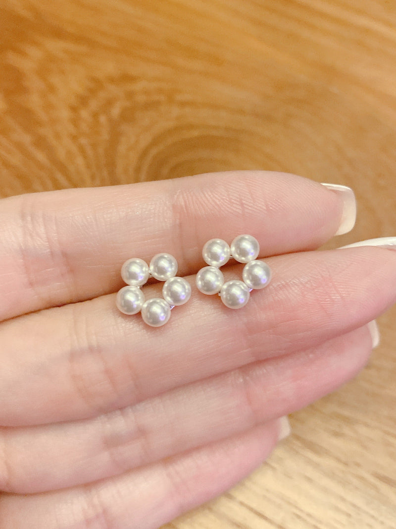 Swarovski Pearl Earrings 冬甩珍珠耳環 (SWPE028)